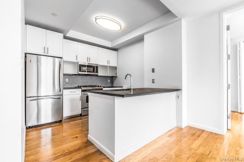 apt-4m-48 5th St, Long Island City, NY, 11101-5696 | Card Image