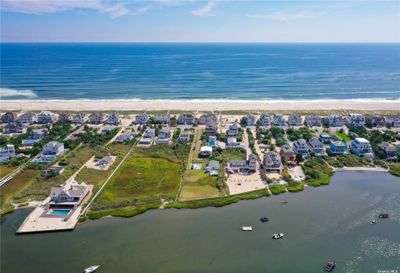 836D Dune Road, House other with 3 bedrooms, 2 bathrooms and null parking in Westhampton Beach NY | Image 1