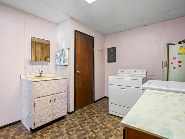 1397 N Channel Dr, House other with 4 bedrooms, 3 bathrooms and null parking in Harsens Island MI | Image 34