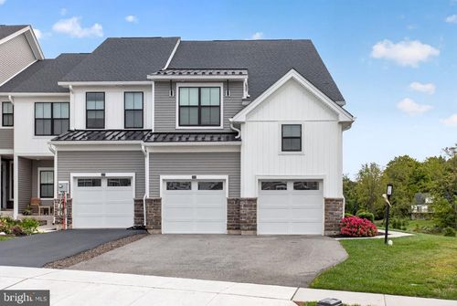 25 Tamarack Cir, NORRISTOWN, PA, 19403-1750 | Card Image