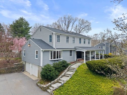 13 Woodvale Ave, Plymouth, MA, 02360-2149 | Card Image