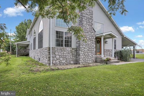 2209 Shartlesville Rd, MOHRSVILLE, PA, 19541-9081 | Card Image