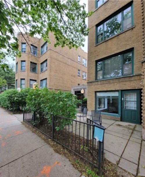 2w-681.5 W Wrightwood Ave, Chicago, IL, 60614 | Card Image