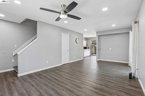 121-38623 Cherry Ln, Fremont, CA, 94536 | Card Image