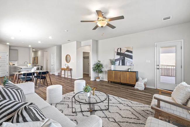 207 El Capitan Loop, House other with 5 bedrooms, 3 bathrooms and 4 parking in Dripping Springs TX | Image 8