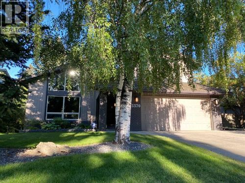 3370 Oakwood Dr Sw, Calgary, AB, T2V4K6 | Card Image