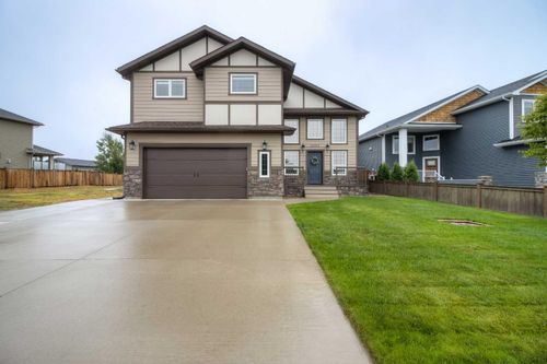 2202 Cedar Cres, Coaldale, AB, T1M0A5 | Card Image