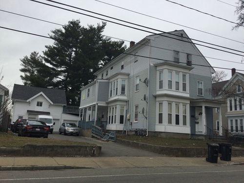 1027 Warren Ave, Brockton, MA, 02301-7250 | Card Image