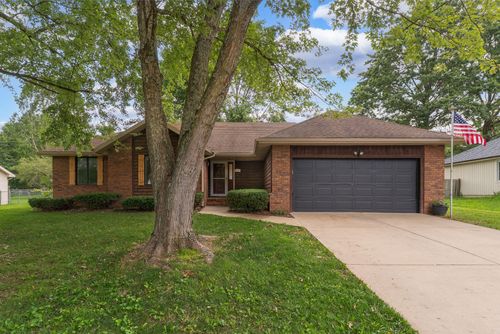 4057 S Western Ave, Springfield, MO, 65807-5468 | Card Image