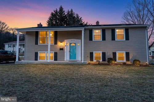 8618 Valleyfield Rd, Timonium, MD, 21093-3930 | Card Image