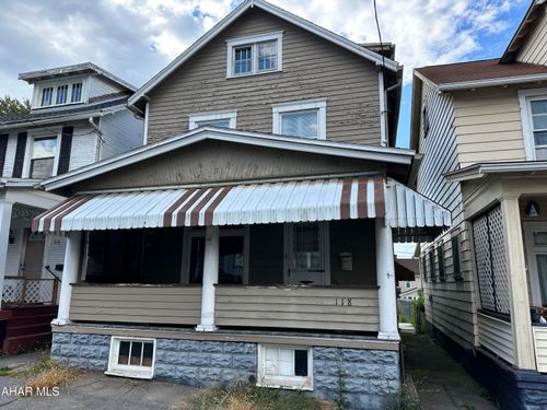 118 E Bell Ave, Altoona, PA, 16602-5231 | Card Image