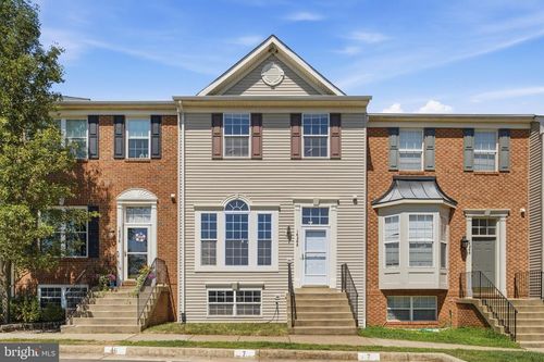 14268 Hunters Run Way, GAINESVILLE, VA, 20155-4408 | Card Image