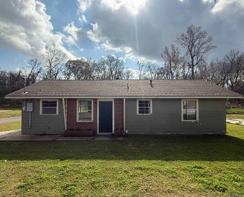 8464 Lois St, Addis, LA, 70710-2425 | Card Image