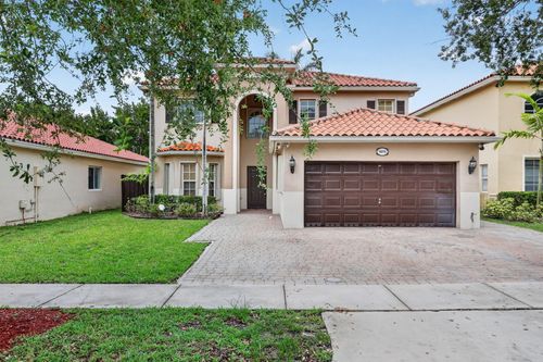 1975 Ne 36th Ave, Homestead, FL, 33033-5683 | Card Image