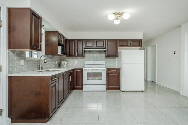 6074 Sherbrooke St, House other with 6 bedrooms, 4 bathrooms and 2 parking in Vancouver BC | Image 23