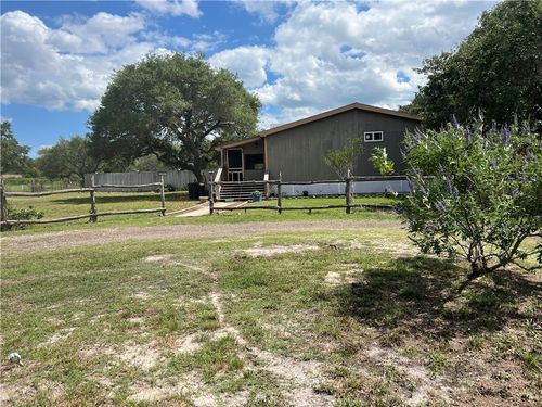 2311 Holden Rd, Aransas Pass, TX, 78336-6323 | Card Image