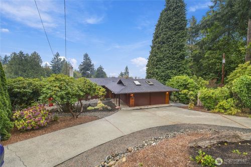 4106 Cliff Dr, Everett, WA, 98203-1835 | Card Image