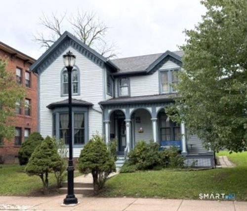 b-36 Alden Street, Hartford, CT, 06114 | Card Image