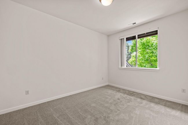 Bedroom 3 upstairs | Image 26