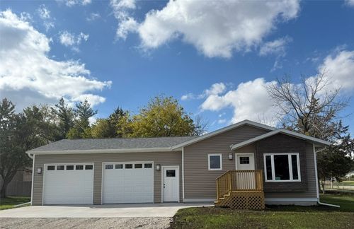 103 North St, Urbana, IA, 52345 | Card Image