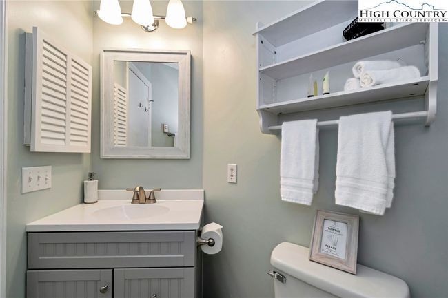 UNIT-1215 - 301 Pinnacle Inn Rd, Condo with 2 bedrooms, 2 bathrooms and null parking in Beech Mountain NC | Image 28