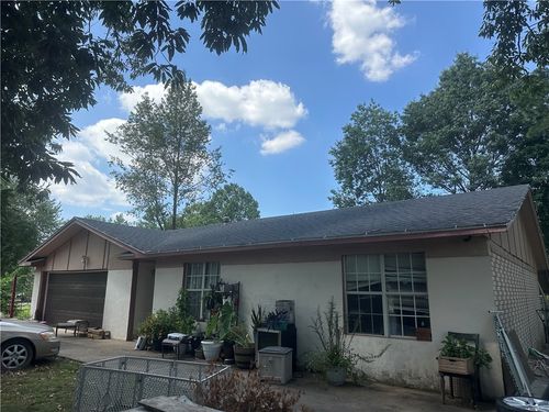 2401 Meadow Ln, Rogers, AR, 72756-2013 | Card Image