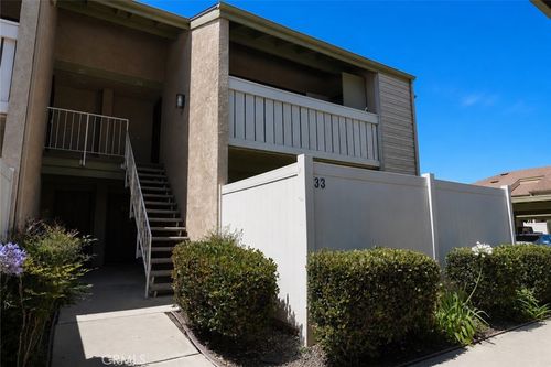 33 Town And Country Rd, Pomona, CA, 91766-6668 | Card Image
