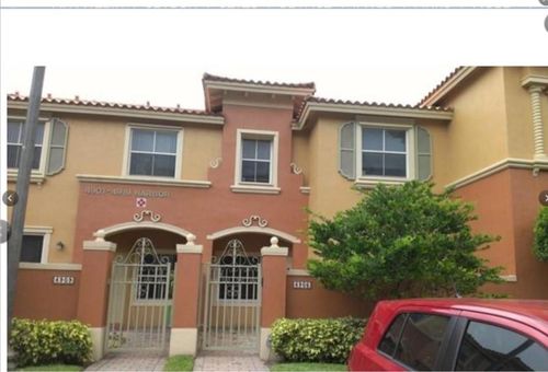 4905 N Harbor Isles Dr, Fort Lauderdale, FL, 33312-5902 | Card Image