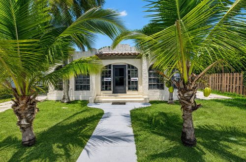 806 Ne 2nd Ave, Delray Beach, FL, 33444-4019 | Card Image