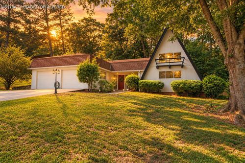 1230 Valencia Dr, DALTON, GA, 30720-5195 | Card Image