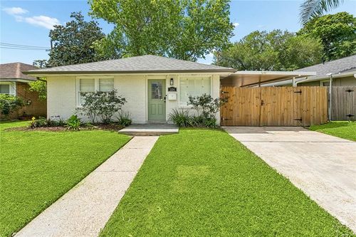 1104 Helios Ave, Metairie, LA, 70005-1548 | Card Image
