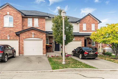 12-311 Highway 8, Stoney Creek, ON, L8G5G5 | Card Image