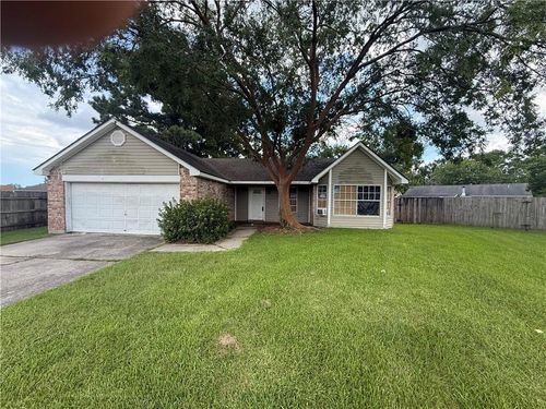 1806 Cheshire Ct, Slidell, LA, 70461-4810 | Card Image