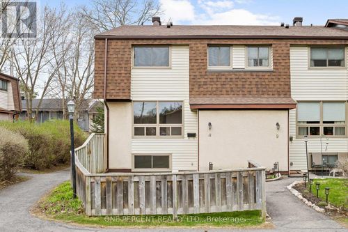 11-2640 Draper Ave, Ottawa, ON, K2H8V3 | Card Image
