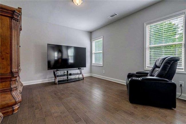 7059 Lancaster Xing, House other with 4 bedrooms, 3 bathrooms and 3 parking in Flowery Branch GA | Image 22