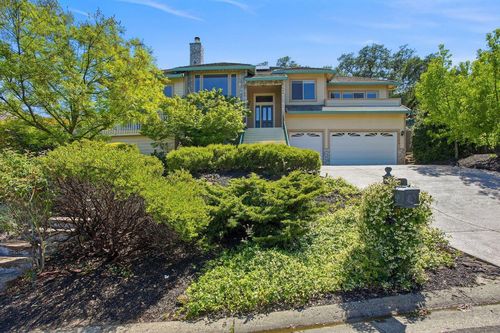 2120 Moonstone Cir, El Dorado Hills, CA, 95762-4350 | Card Image