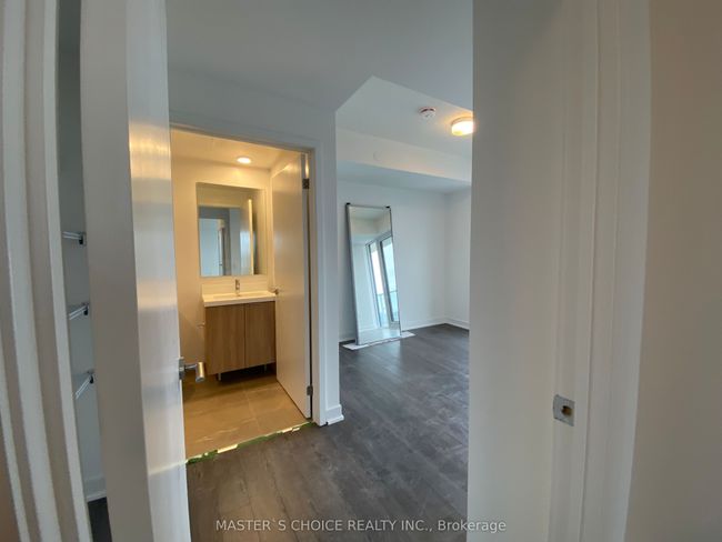 807 - 20 O'neill Rd, Condo with 2 bedrooms, 2 bathrooms and null parking in North York ON | Image 14