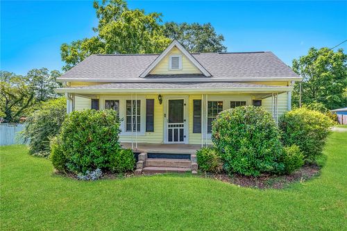 200 Maplecroft St, Liberty, SC, 29657-1214 | Card Image
