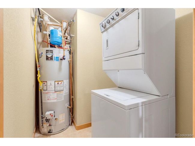 202 - 140 Sterling Loop, House attached with 2 bedrooms, 2 bathrooms and null parking in Fraser CO | Image 21
