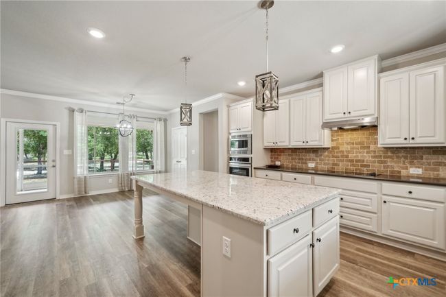 4049 Hickory Forrest Dr, Home with 3 bedrooms, 3 bathrooms and null parking in Seguin TX | Image 13
