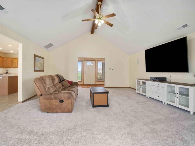 1224 E Edge Water Ct, House other with 3 bedrooms, 3 bathrooms and null parking in Decatur IN | Image 7