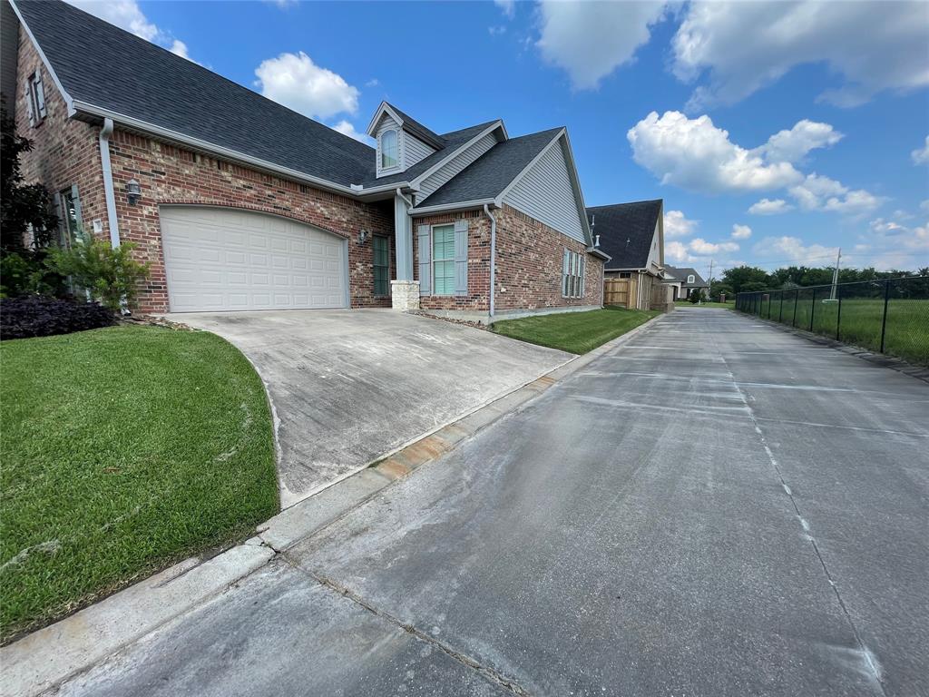 Central Pointe Dr, Beaumont, TX 77706