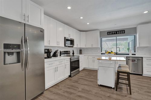 1941 Sw 52nd Ter, Plantation, FL, 33317-6017 | Card Image