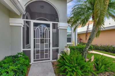 2394 Saratoga Bay Drive, House other with 3 bedrooms, 2 bathrooms and null parking in West Palm Beach FL | Image 2