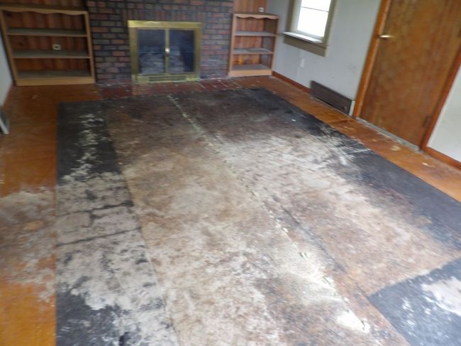 1312 Petersburg Rd, House other with 1 bedrooms, 1 bathrooms and 2 parking in Hadley PA | Image 8