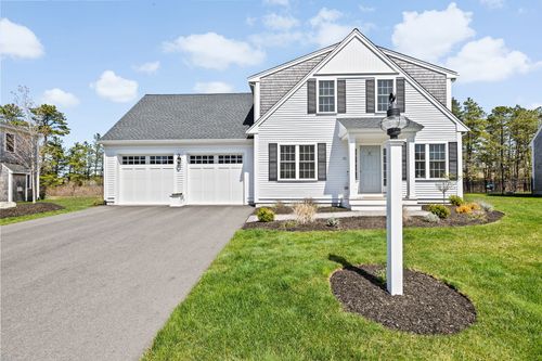 21 Blossom Dr, Plymouth, MA, 02360-2281 | Card Image