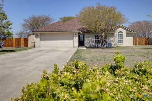 940 Cordova Loop, Seguin, TX, 78155-1276 | Card Image