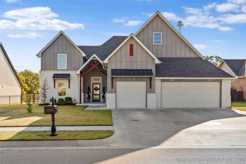 3053 Front St, Catoosa, OK, 74015 | Card Image