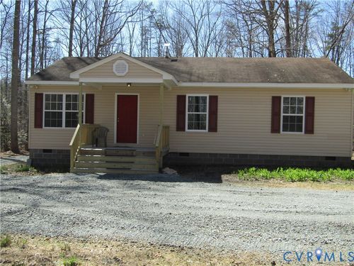5705 Community House Road, Columbia, VA, 23038 | Card Image