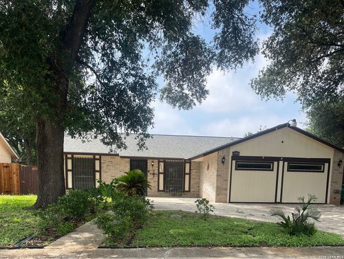 9334 Cliff Way St, San Antonio, TX, 78250-3926 | Card Image